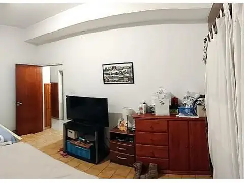 Casa 6 ambientes con 1 baño