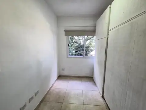 Pastor Lacasa 300, Piso 1