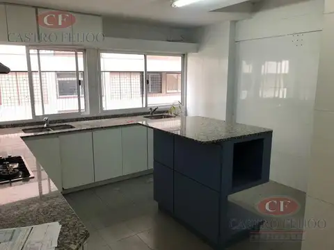 Departamento en Venta en Parque Las Heras, USD 235.000