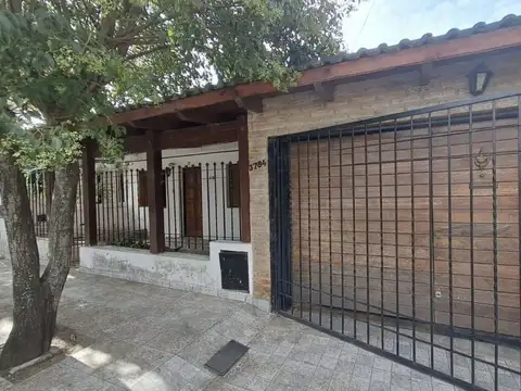 Oportunidad casa 3 dorm planta baja en matienzo