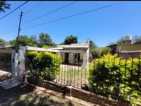VENTA CASA/QUINTA 2 DORMITORIOS EN COLASTINÉ