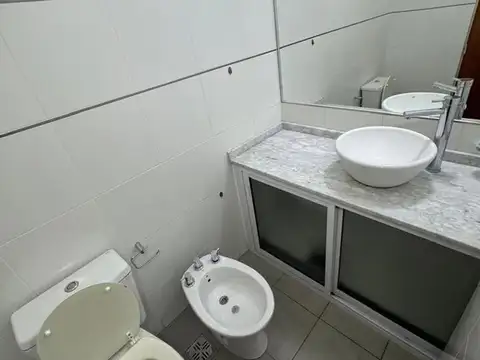 Departamento 3 ambientes con 2 baños