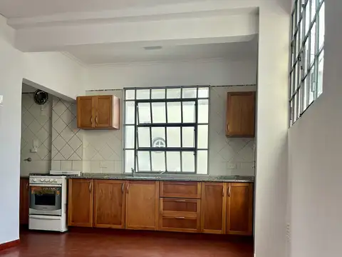 Depto Tipo Casa en Alquiler de 2 dormitorios