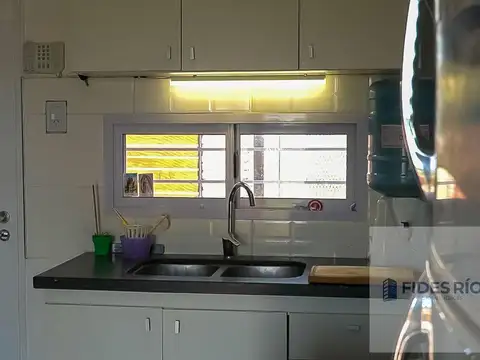 VENTA CASA UN DORMITORIO CON JARDIN Y PILETA EN PUNTA CHACRA