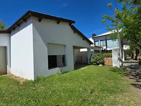 Casa en venta apta crédito con lote de 600 m² en el centro de chajarí