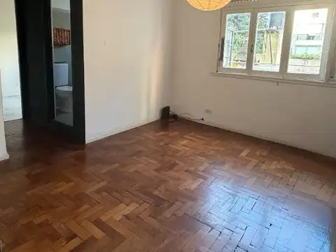 Depto Tipo Casa 2 ambientes con 1 baño