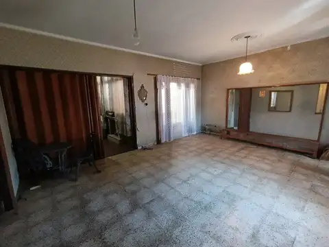 Avenida Rioja Sur 1000