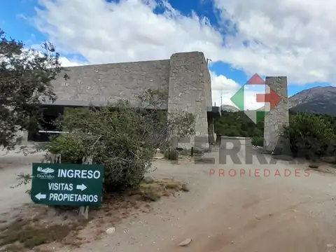 Lote en Dos Valles Club de Campo- Lote A48