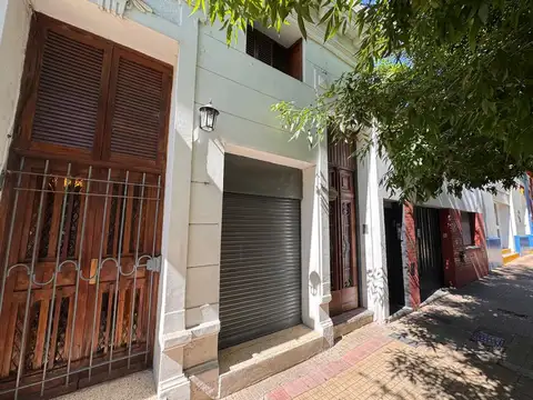 PH en venta en La Plata