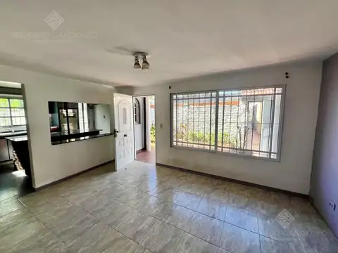Depto Tipo Casa en Venta de 6 ambientes
