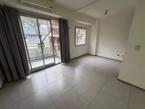 Humahuaca 3700, Piso 1