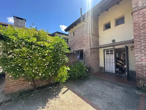 Venta Casa PH Con Renta - Prado - 2 dorm, cochera