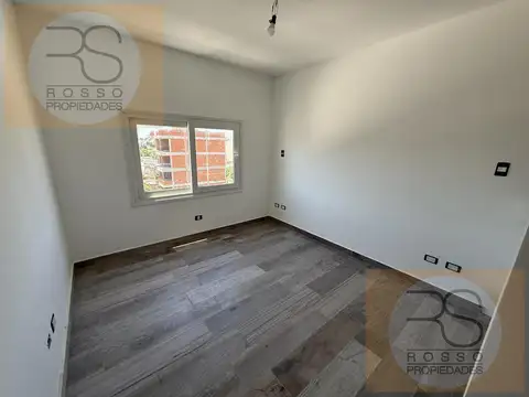 Departamento 1 Ambientes en Alquiler - Morón - Primera Categoría