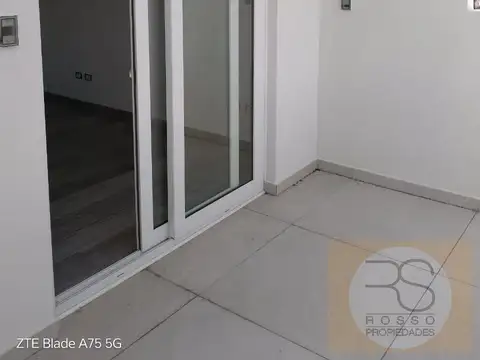 Departamento 1 Ambientes en Alquiler - Morón - Primera Categoría