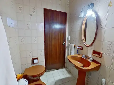 Casa 4 ambientes con 3 baños