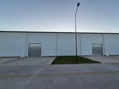 Alquiler módulos en un  Nuevo Desarrollo Industrial Canning desde 400 m2 cubiertos