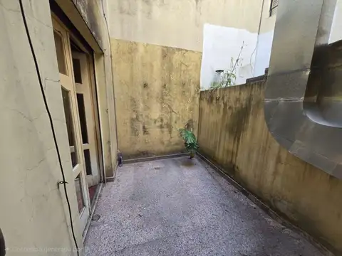 Depto Tipo Casa en Venta de 1 dormitorio