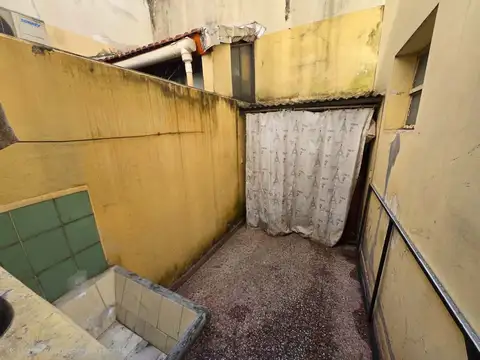 VENTA DPTO 2 AMB PATIO IDEAL INVERSION COLEGIALES