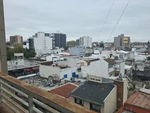 Departamento en Alquiler en Caseros, $ 600.000