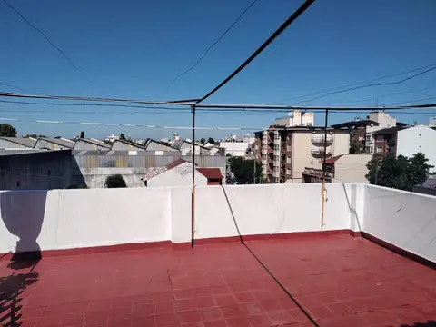 Depto Tipo Casa en Venta 40 años