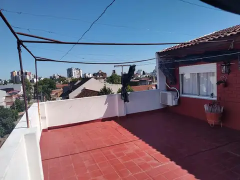 Depto Tipo Casa en Venta de 3 dormitorios