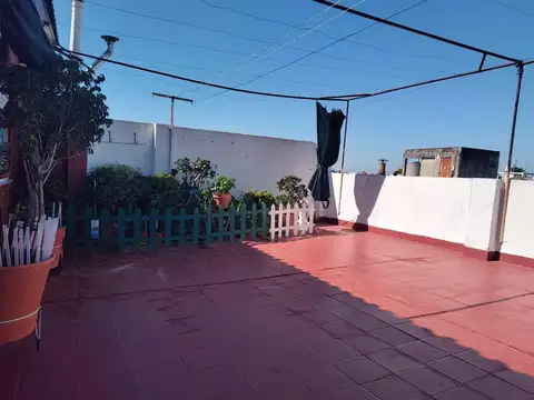 Depto Tipo Casa en Venta de 4 ambientes