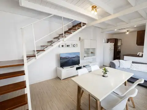 Depto Tipo Casa en Venta 36 años