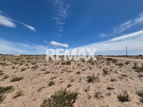 A LA VENTA LOTE EN CENTENARIO