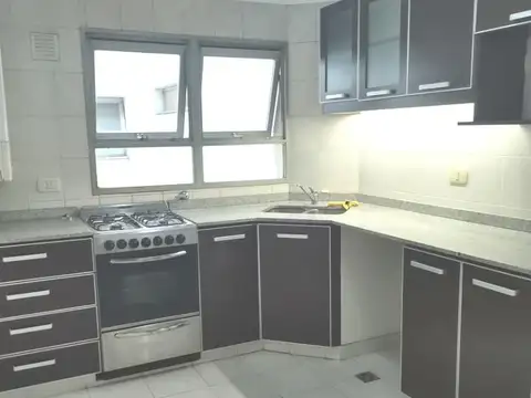 Departamento en Alquiler en Caballito, $ 800.000