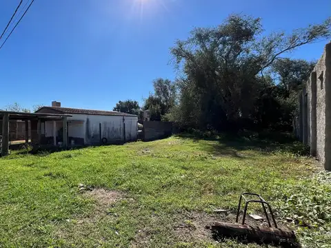 Terreno en Venta 30  mts Fondo
