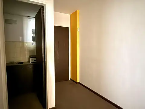 Oficina en Alquiler 40 años