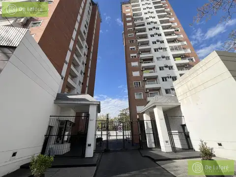 Avenida Centenario al 1800