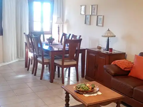 VENTA DE DEPARTAMENTO EN GODOY CRUZ CENTRO