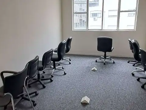 Oficina 4 ambientes 55m2 excelente estado