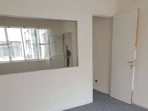 Balcarce 200, Piso 5