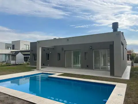 Casa en Venta en Santa Ines, USD 225.000