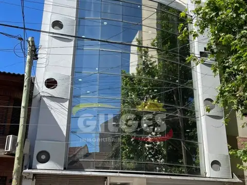 Importante Edificio Inteligente en 3 plantas en Ramos Mejía. Destino comercial