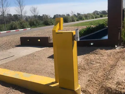 Terreno en Venta 30  mts Fondo