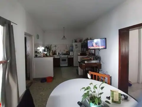 VENTA CASA LOTE 3 AMBIENTES QUILMES