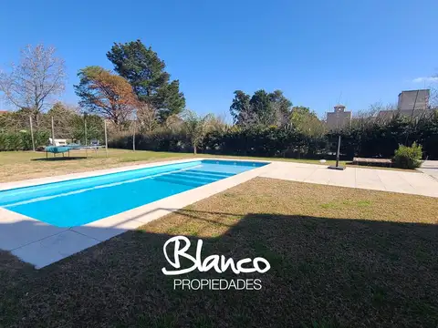 Casa en Alquiler Temporal en Los Alcanfores, USD 3.850