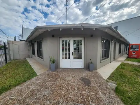 Edificio Comercial en venta - 4 Oficinas 3 Baños - Ingeniero Pablo Nogues