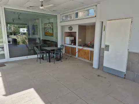 CASA 4 AMBIENTES VENTA SANTA CLARA VILLANUEVA APTO