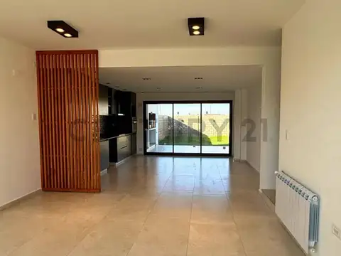 Avenida , Piso 0