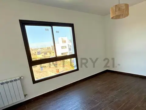 VENTA DUPLEX 3 DORMITORIOS NOBU TOWN