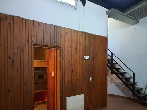 Depto Tipo Casa en Venta 60 años