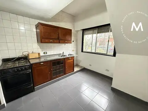 Depto Tipo Casa 3 ambientes con 2 baños