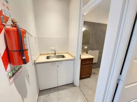 Complejo de Oficinas en Venta calle Padre Vasquez, Maipú