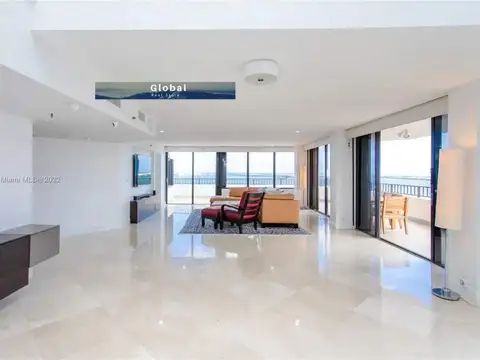 Departamento en Venta de 5 ambientes