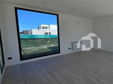 Casa en Venta en Villanueva, USD 300.000