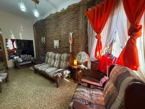 Casa en Venta en Remedios De Escalada, USD 80.000